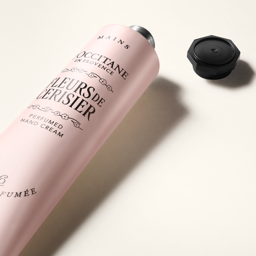 Fleurs de Cerisier perfumed hand cream